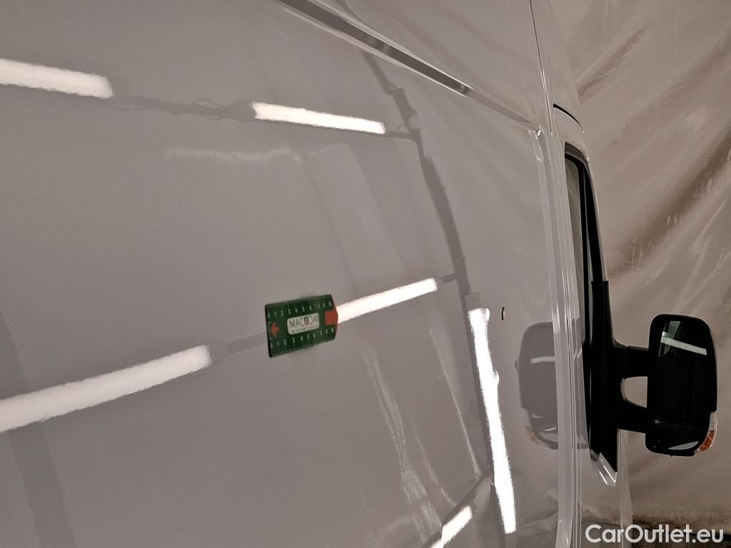  Renault  Master  Fourgon L2H2 3 5 Grand Confort dCi 135CV BVM6 E6dT #12