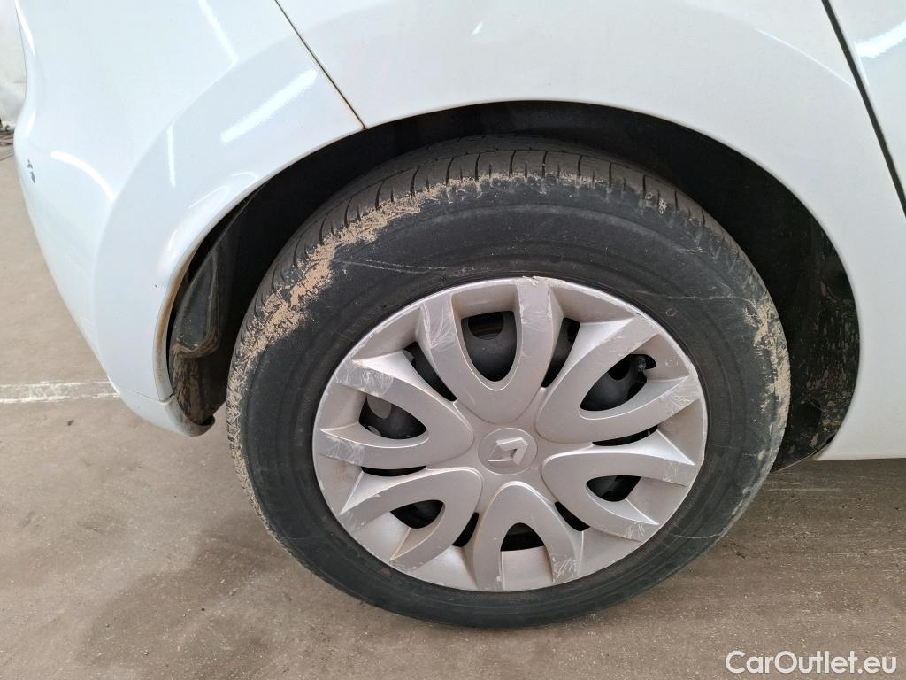  Renault  Clio RENAULT  Société VU 5p Berline Air Medianav dCi 90 #21