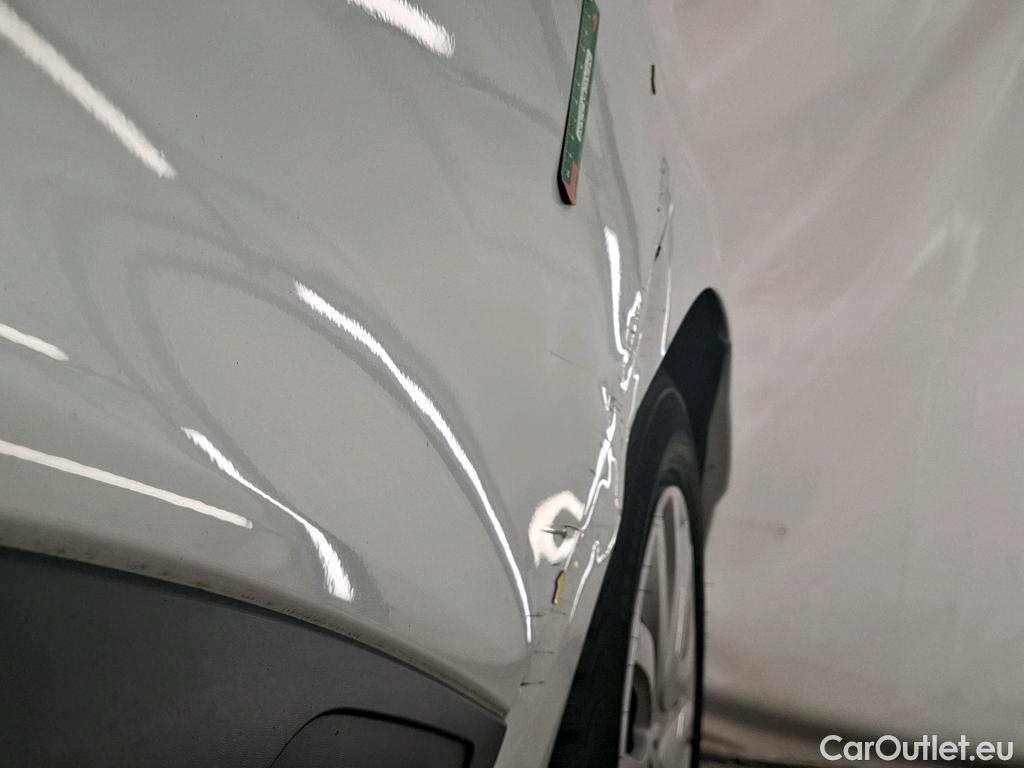  Renault  Clio  IV Air MediaNav 1.5 dCi 75CV BVM5 E6 #19