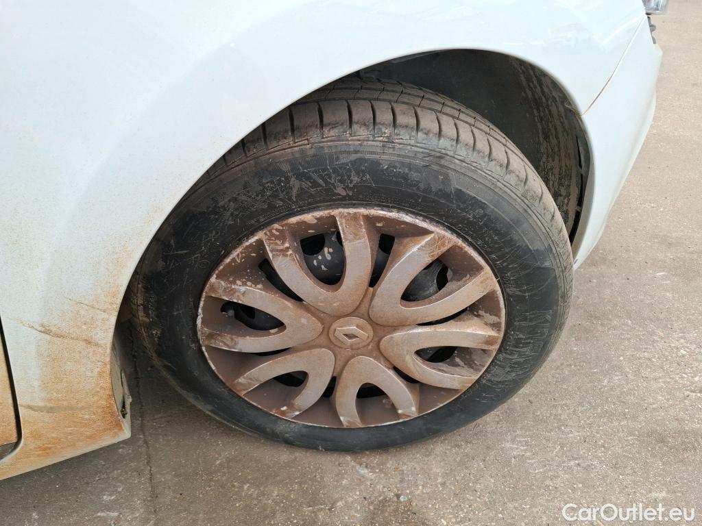  Renault  Clio RENAULT  Société VU 5p Berline Air Medianav dCi 90 #23