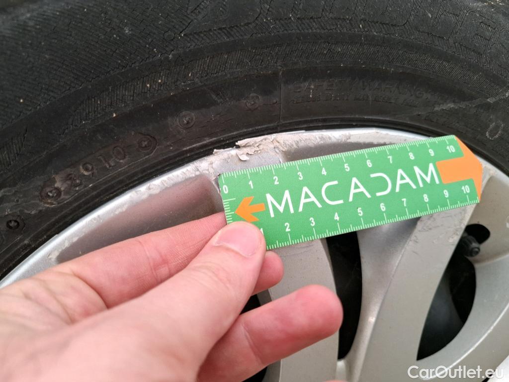  Renault  Clio RENAULT  Société VU 5p Berline Air Medianav dCi 90 #22