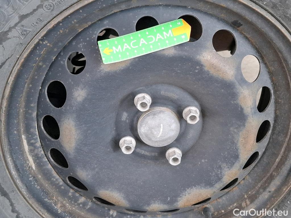  Renault  Clio  IV Air MediaNav 1.5 dCi 75CV BVM5 E6 #41