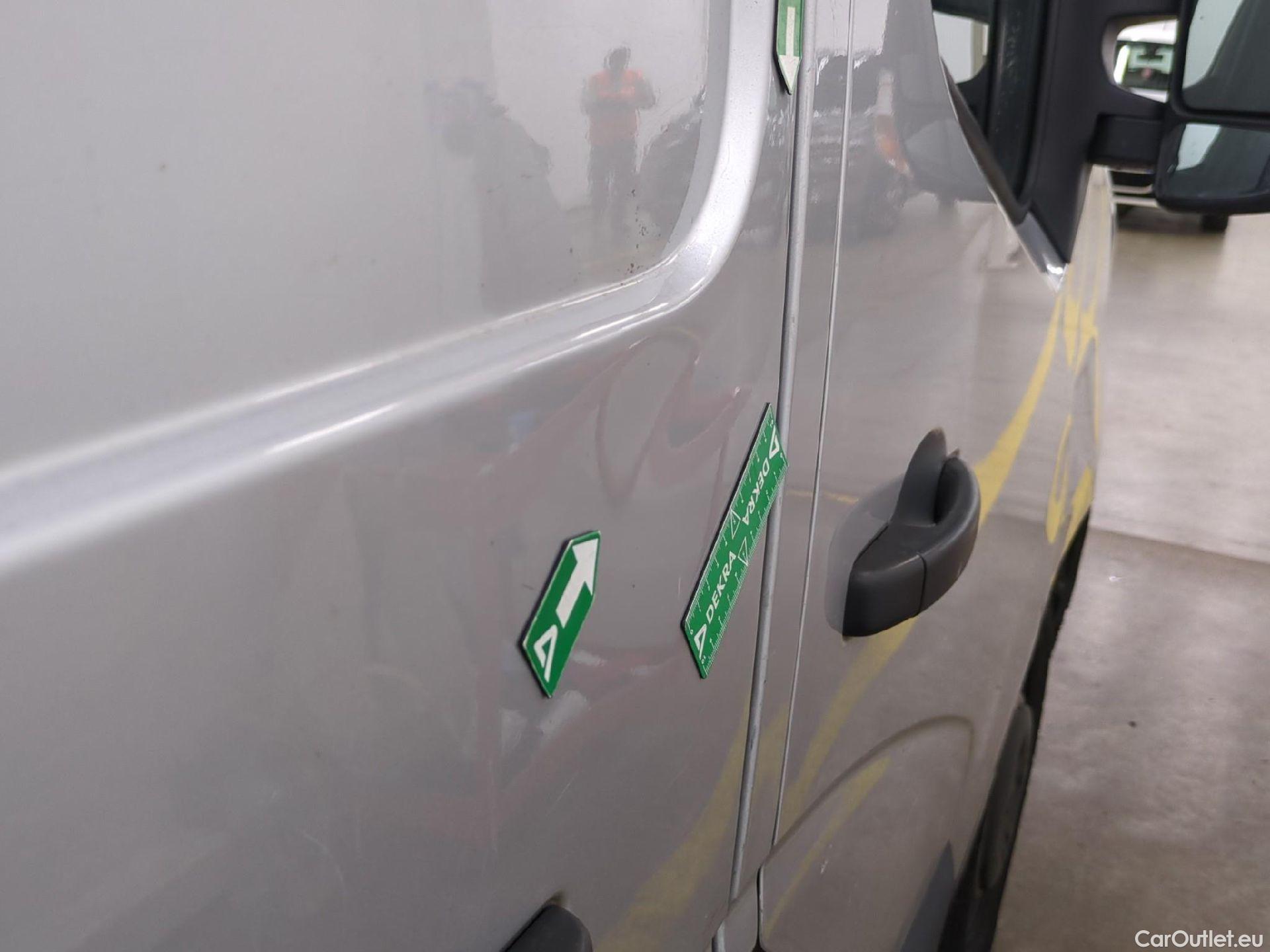  Renault  Master RENAULT  / 2019 / 4P / Fourgon tôlé FG Tr GCF F3500 L2H3 Energy dCi 150 #20