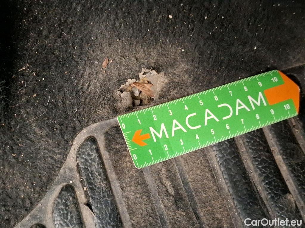  Renault  Clio  IV Air MediaNav 1.5 dCi 75CV BVM5 E6 #2