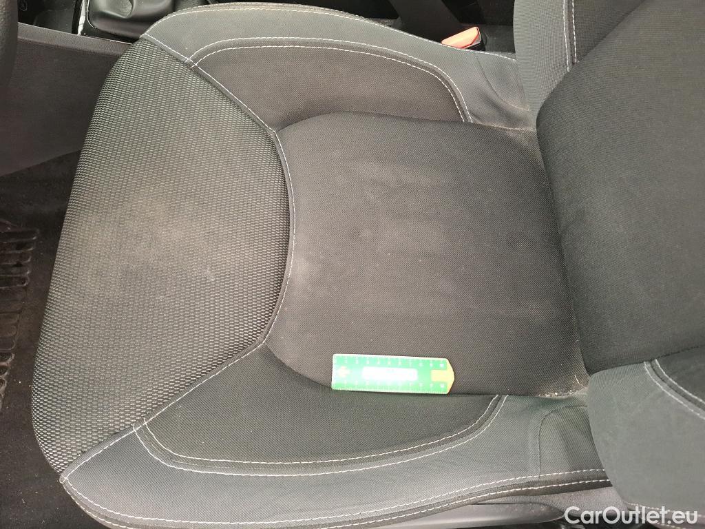  Renault  Clio  IV Air MediaNav 1.5 dCi 75CV BVM5 E6 #65