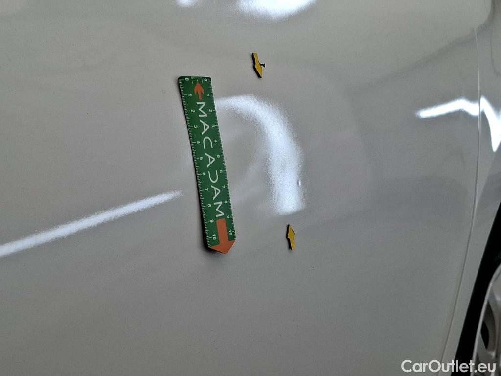  Renault  Clio RENAULT  Société VU 5p Berline Air Medianav dCi 90 #12