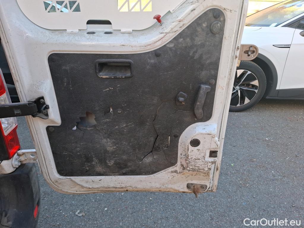  Renault  Master RENAULT  VU 4p Fourgon Fourgon Traction Confort F3500 L2H2 dCi 125 Euro5 #79