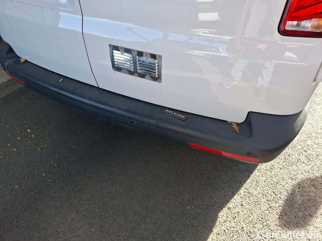  Volkswagen  Transporter VOLKSWAGEN  / 2019 / 4P / Fourgon tôlé 2.0 TDi 110 L1H1 Business #1