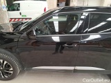  Peugeot  2008 PEUGEOT  / 2019 / 5P / CROSSOVER BLUEHDI 130 EAT8 ALLURE PACK S/S AUT. #68