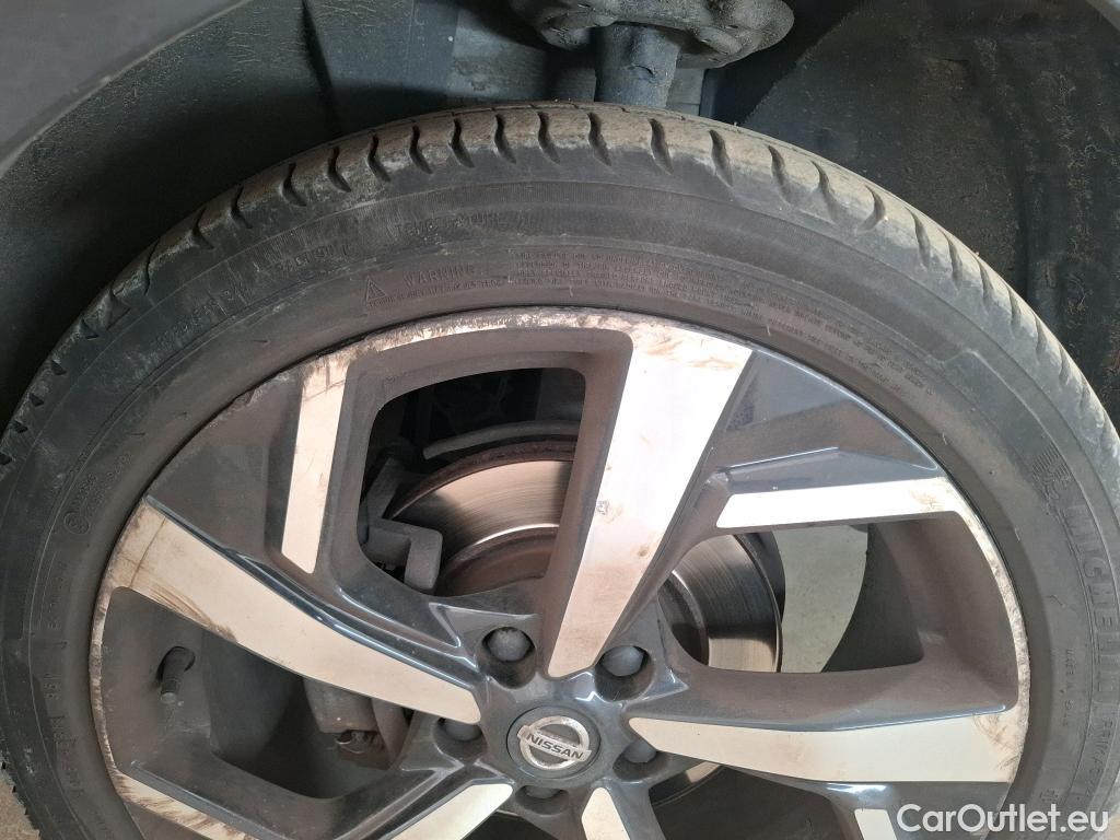  Nissan  Qashqai NISSAN  5p Crossover 1.6 DCI 130 N-Connecta #89