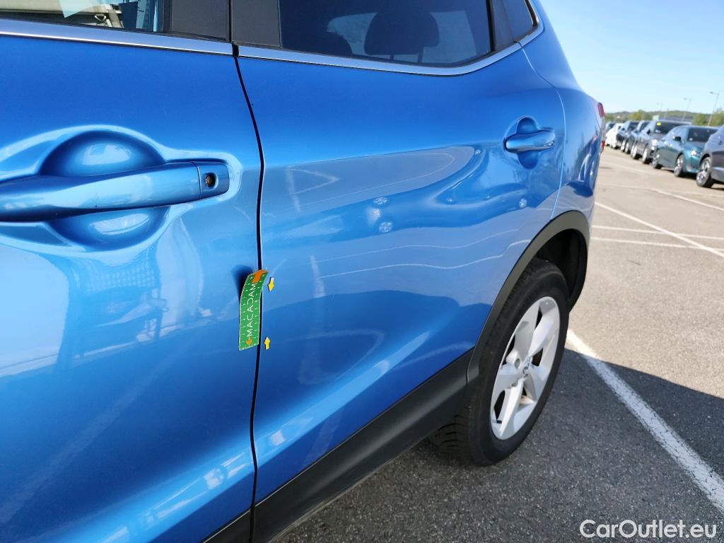  Nissan  Qashqai NISSAN  / 2017 / 5P / Crossover 1.5 DCI 115 DCT Business Edition #3