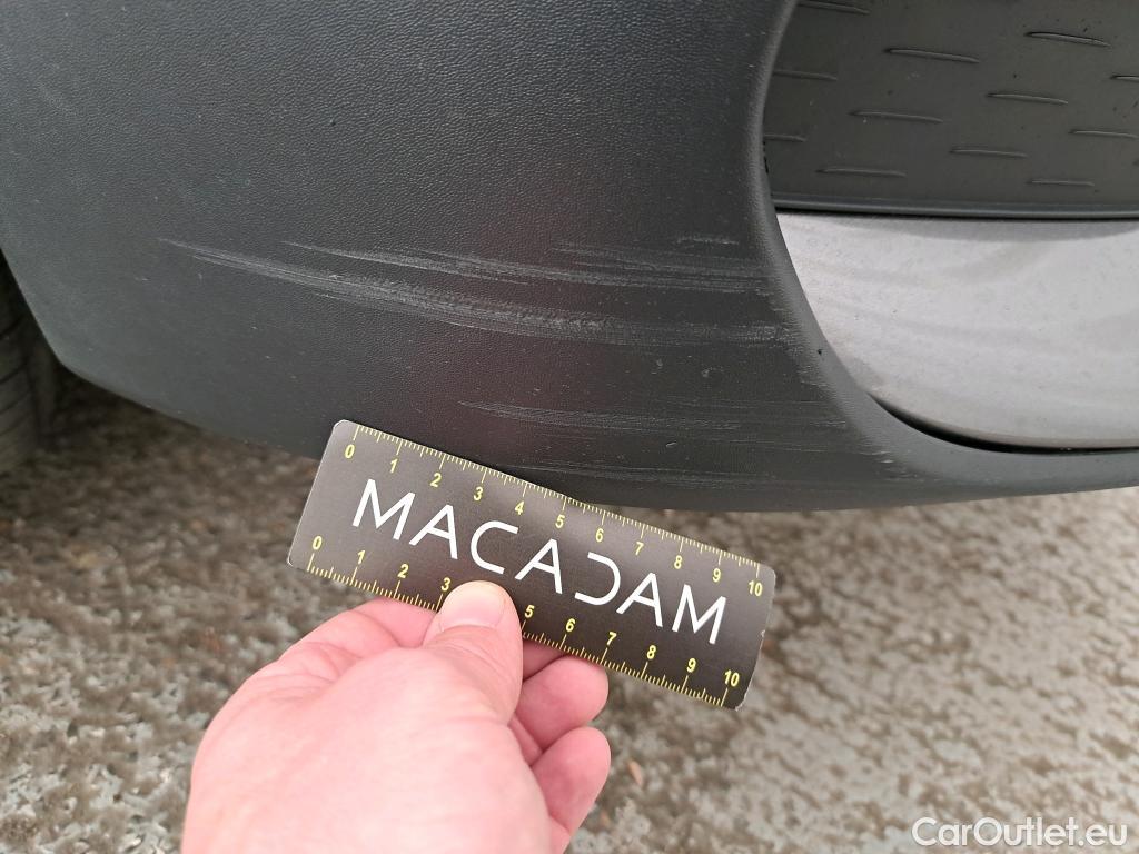  Mercedes  GLB MERCEDES-BENZ  / 2019 / 5P / SUV  200 d AMG Line #39