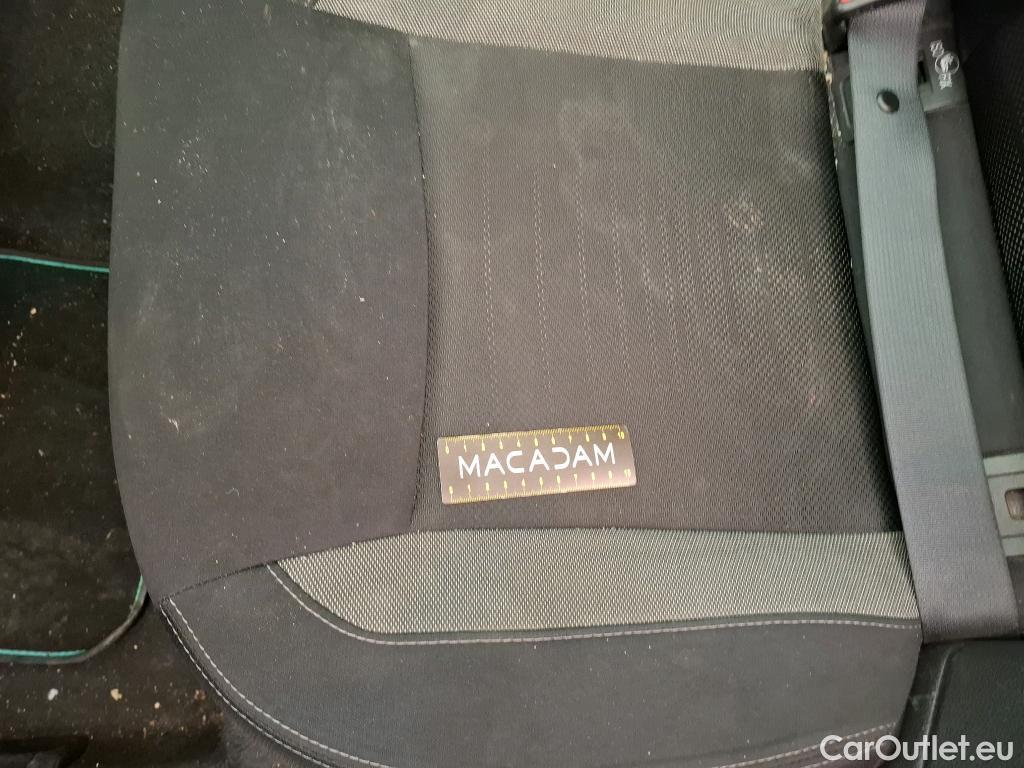  Nissan  Qashqai NISSAN  5p Crossover 1.6 DCI 130 N-Connecta #111