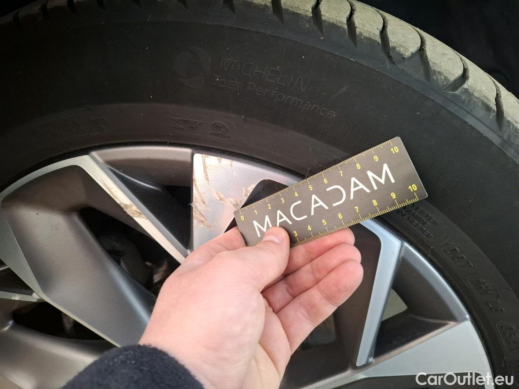  Citroen  DS3 3 Crossback E-Tense Grand Chic 50kWh BVA #21