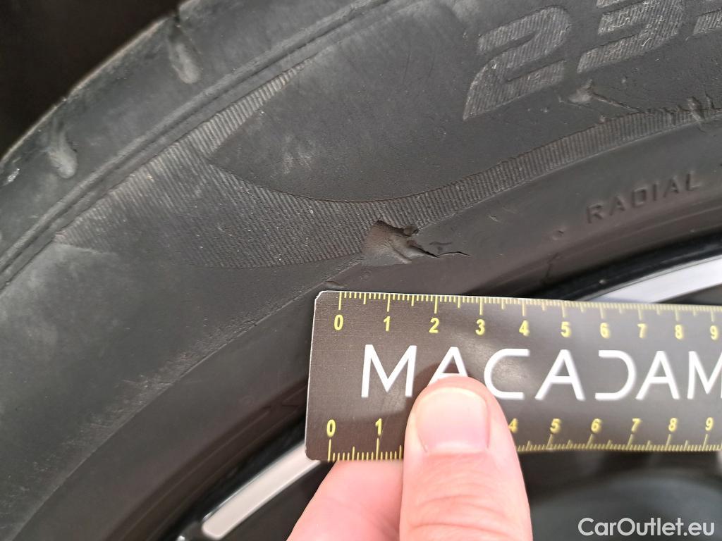  Mercedes  GLB MERCEDES-BENZ  / 2019 / 5P / SUV  200 d AMG Line #7