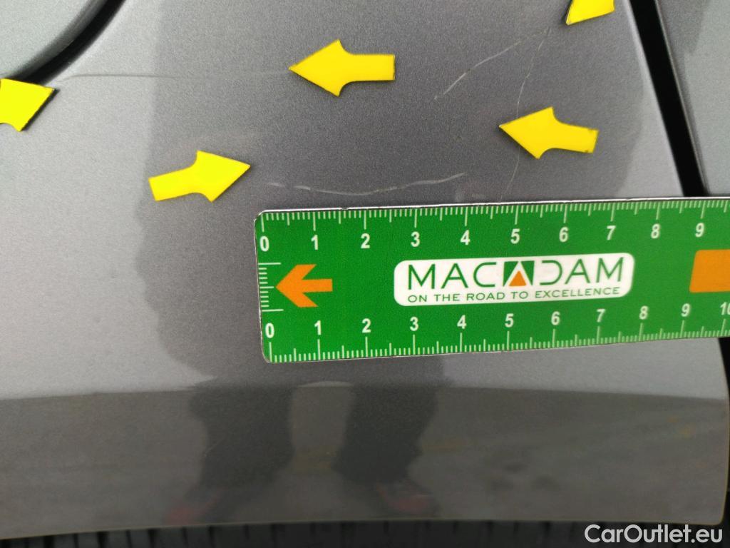  Land Rover  Range Rover Evoque LAND ROVER  / 2018 / 5P / SUV D180 BVA 4WD R-Dynamic S #9