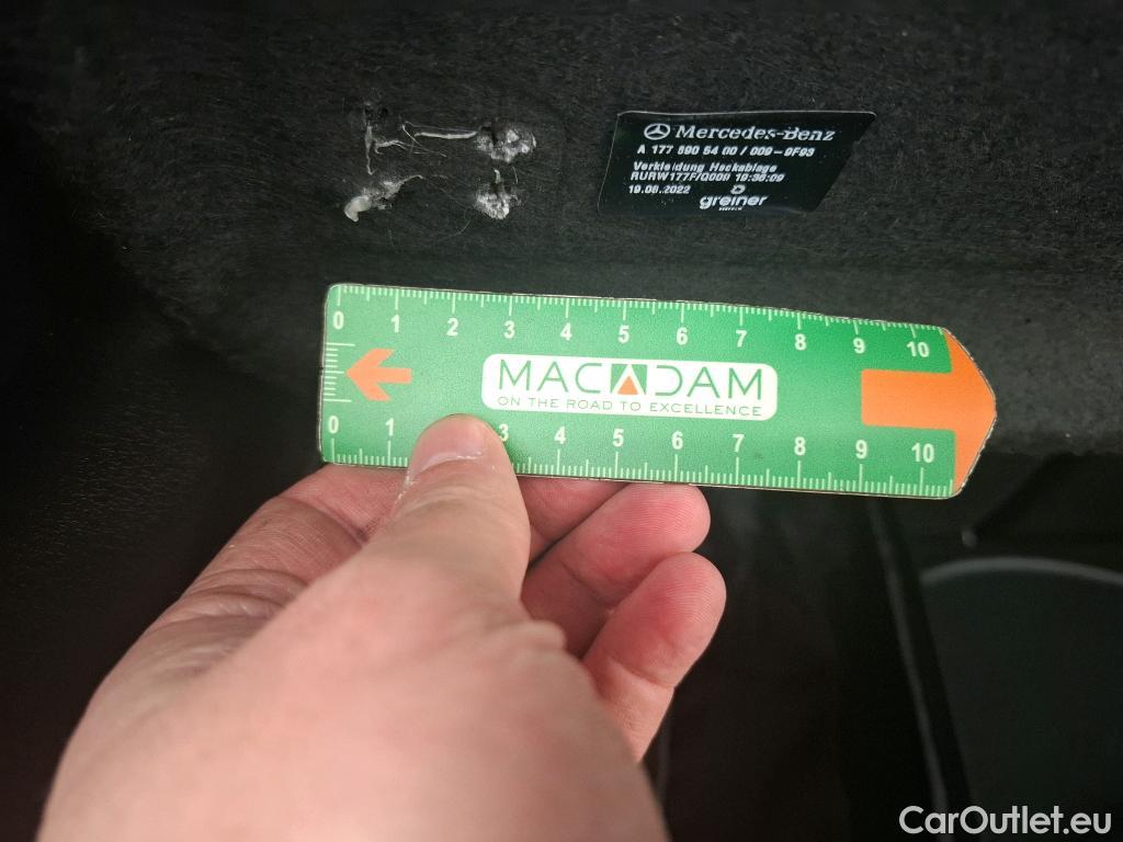  Mercedes  A-Klasse MERCEDES-BENZ Classe A Compact / 2018 / 5P / Berline A 250 e Business Line 8G-DCT #20