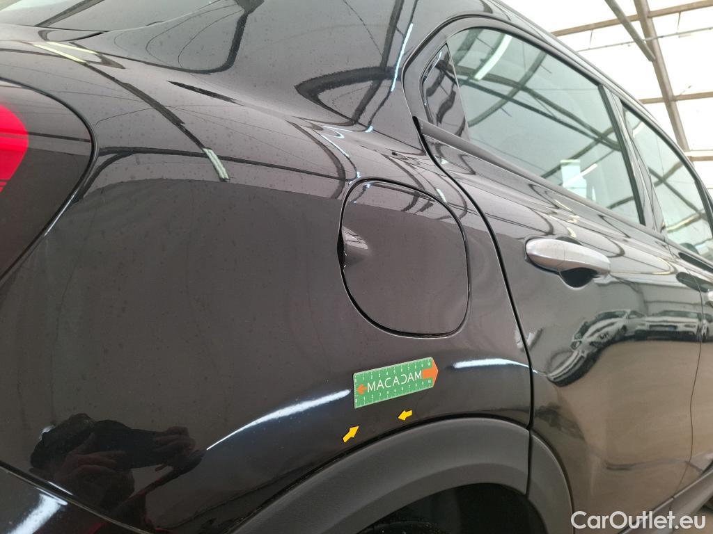  Fiat  500 FIAT X / 2018 / 5P / SUV 1.3 FFly T T4 150ch DCT Cross #1