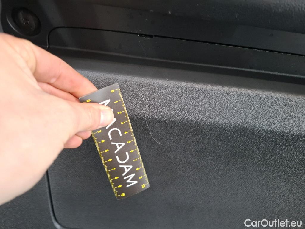  Opel   Grandland X Grandland X Elegance Business 1.5 130CV BVA8 E6d #11