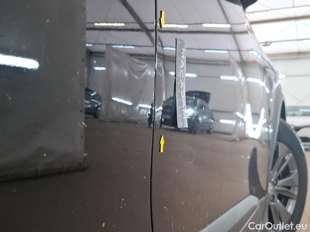  Peugeot  2008  Active Pack 1.5 HDi 110CV BVM6 E6d #8