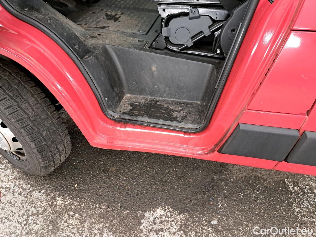  Peugeot  Boxer PEUGEOT  / 2014 / 4P / Combi 2.2 BLUEHDI 120 S&S 330 L1H1 ACCESS #5