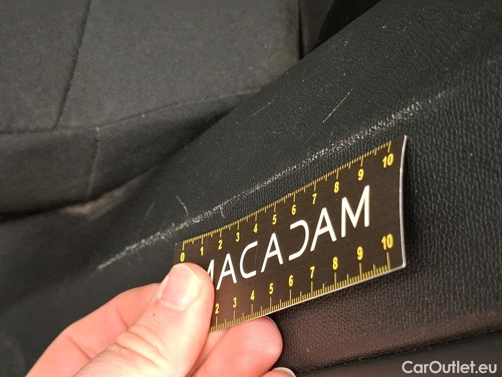  Peugeot  3008  Active Business 1.5 HDi 130CV BVA8 E6d #9