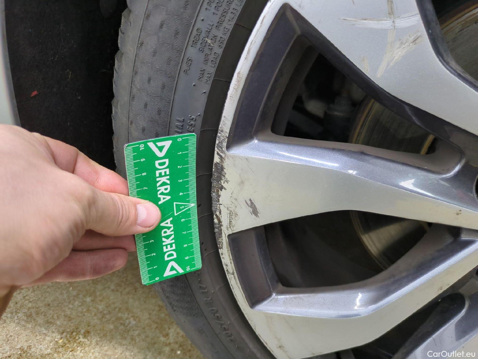  Renault  Megane  IV Berline 5 ptes. Techno 1.5 dCi 115CV BVA7 E6d #7