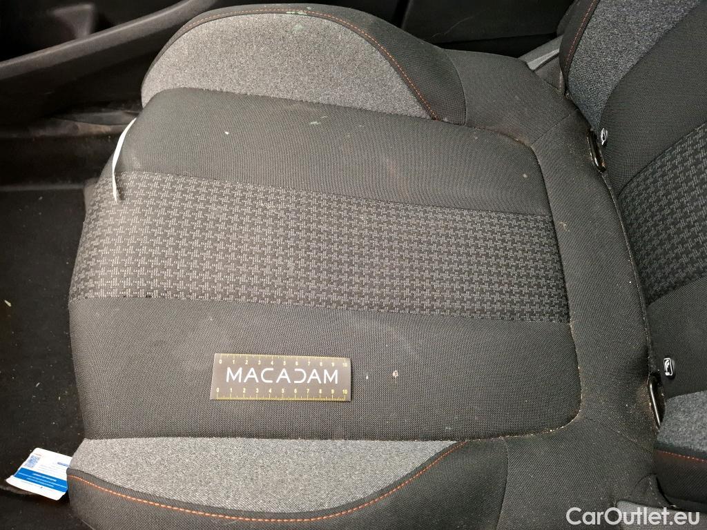  Peugeot  3008  Active Business 1.5 HDi 130CV BVA8 E6d #26