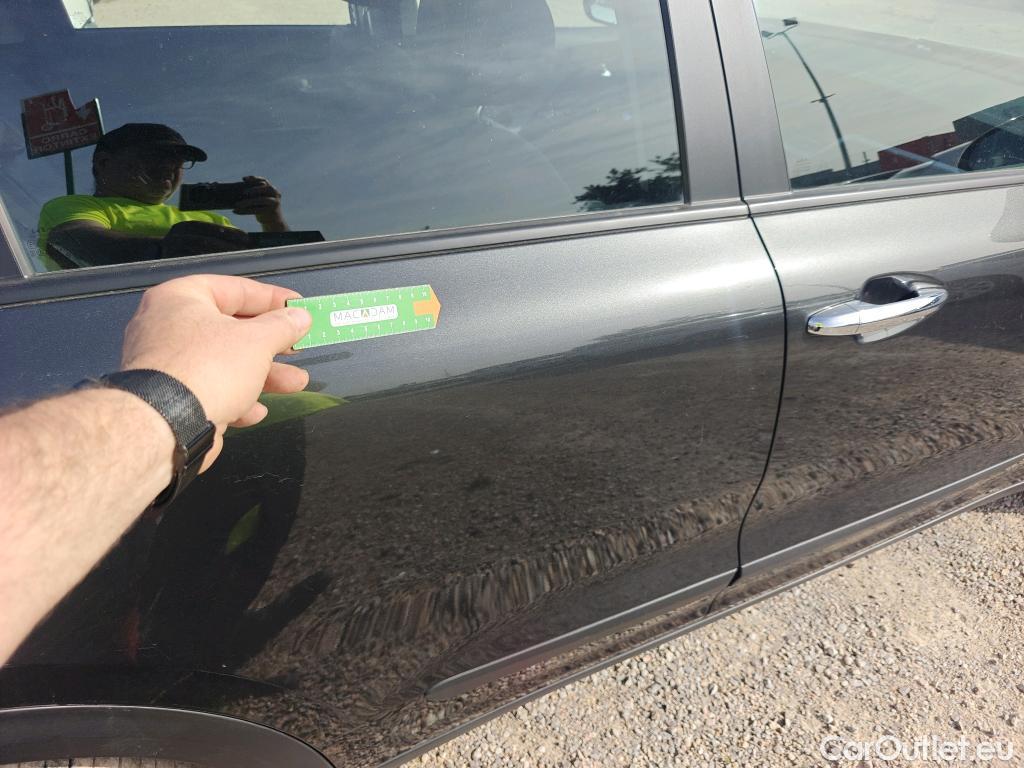  KIA  Niro KIA  crossover 1.6 GDi HEV 141 CV Drive #23