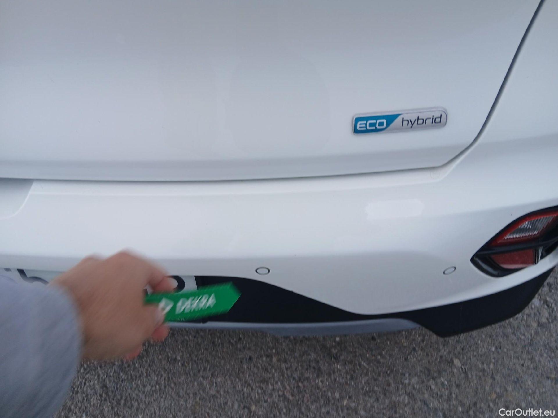  KIA  Niro KIA  / 2019 / 5P / crossover 1.6 GDi HEV 104kW (141CV) Drive #17