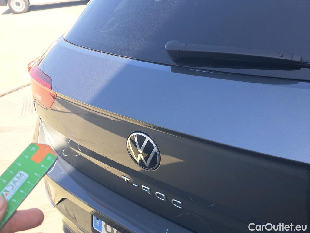  Volkswagen  T-ROC VOLKSWAGEN  / 2017 / 5P / todoterreno Advance R-Line 1.5 TSI 110kW (150CV) DSG #33