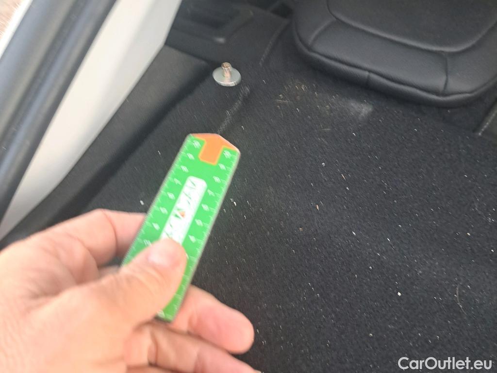  Opel  Corsa OPEL  1.2T XHL 100 CV Elegance #5