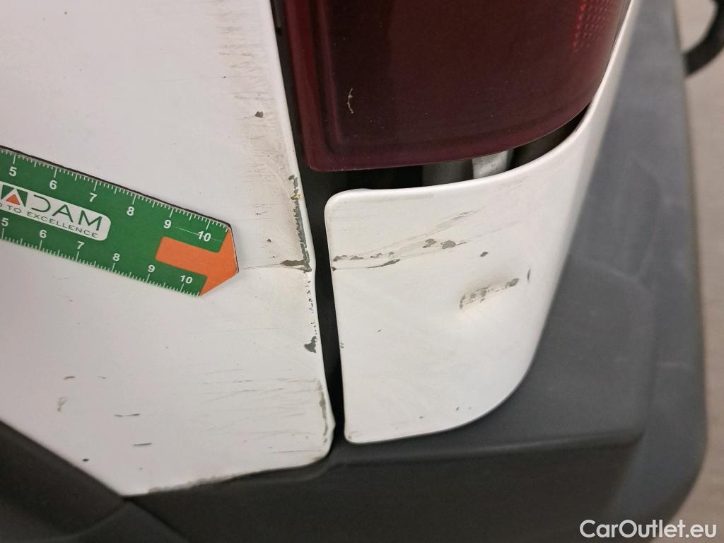  Peugeot  RIFTER PEUGEOT  / 2018 / 5P / monovolumen compacto Active Pack Standard BlueHDi 73kW #11