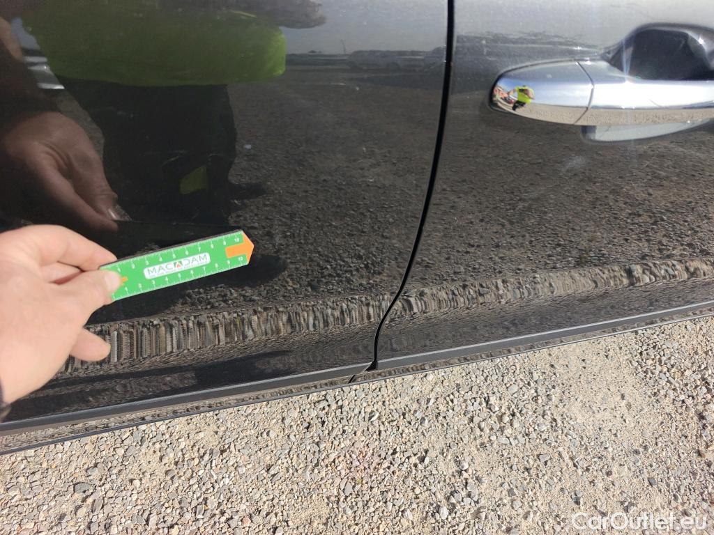  KIA  Niro KIA  crossover 1.6 GDi HEV 141 CV Drive #24