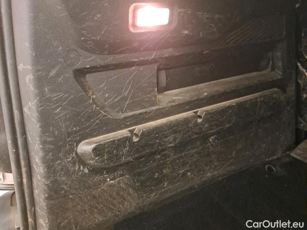  Peugeot  RIFTER PEUGEOT  / 2018 / 5P / monovolumen compacto Active Pack Standard BlueHDi 73kW #14