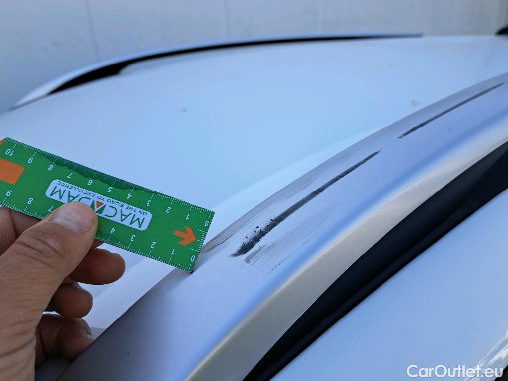  KIA  STONIC KIA  / 2017 / 5P / todoterreno 1.0 T-GDi 88kW (120CV) MHEV iMT Drive #44