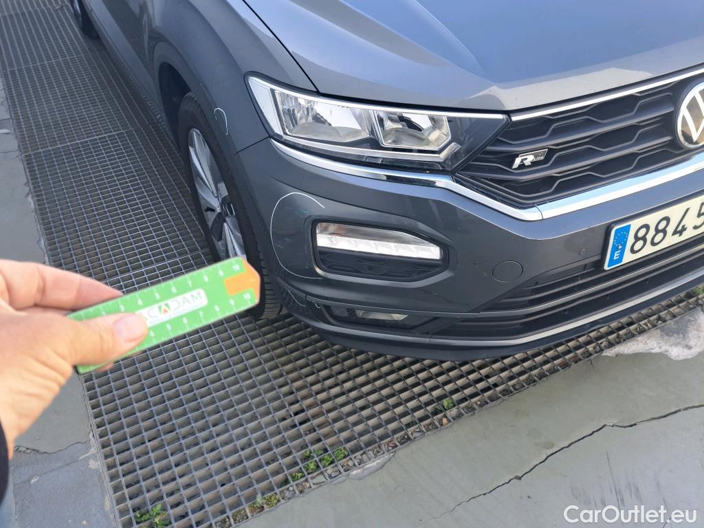  Volkswagen  T-ROC VOLKSWAGEN  / 2017 / 5P / todoterreno Advance R-Line 1.5 TSI 110kW (150CV) DSG #21