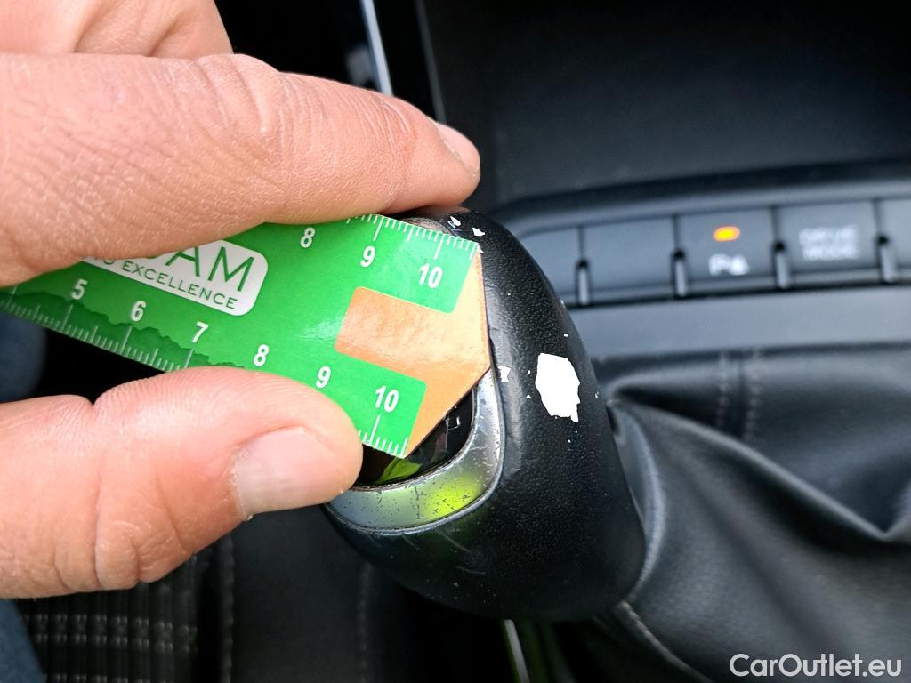  KIA  STONIC KIA  / 2017 / 5P / todoterreno 1.0 T-GDi 88kW (120CV) MHEV iMT Drive #30