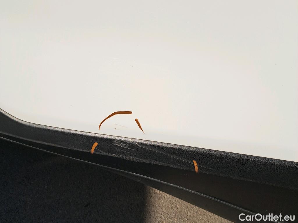  KIA  STONIC KIA  / 2017 / 5P / todoterreno 1.0 T-GDi 88kW (120CV) MHEV iMT Drive #45