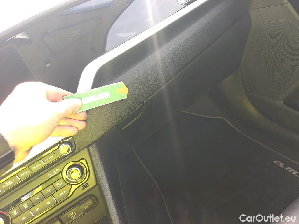  KIA  Niro KIA  crossover 1.6 GDi HEV 141 CV Drive #10