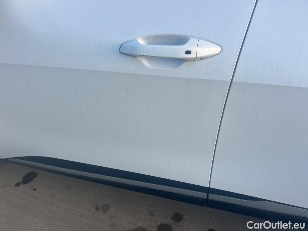  KIA  Sportage KIA  / 2022 / 5P / todoterreno 1.6 T-GDi HEV 171kW (230CV) Tech 4X2 #1