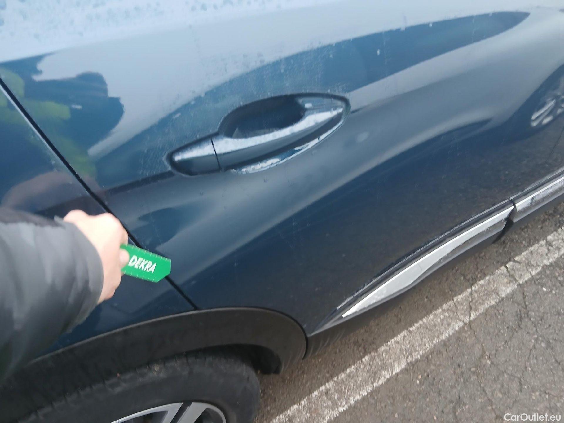  Peugeot  3008 PEUGEOT  / 2020 / 5P / todoterreno 1.5 BlueHDi 96kW (130CV) S&S Allure #17