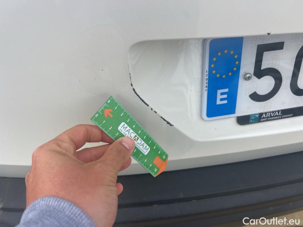  Peugeot  3008 PEUGEOT  / 2020 / 5P / todoterreno 1.2 PureTech 96KW S&S Active Pack EAT8 #3