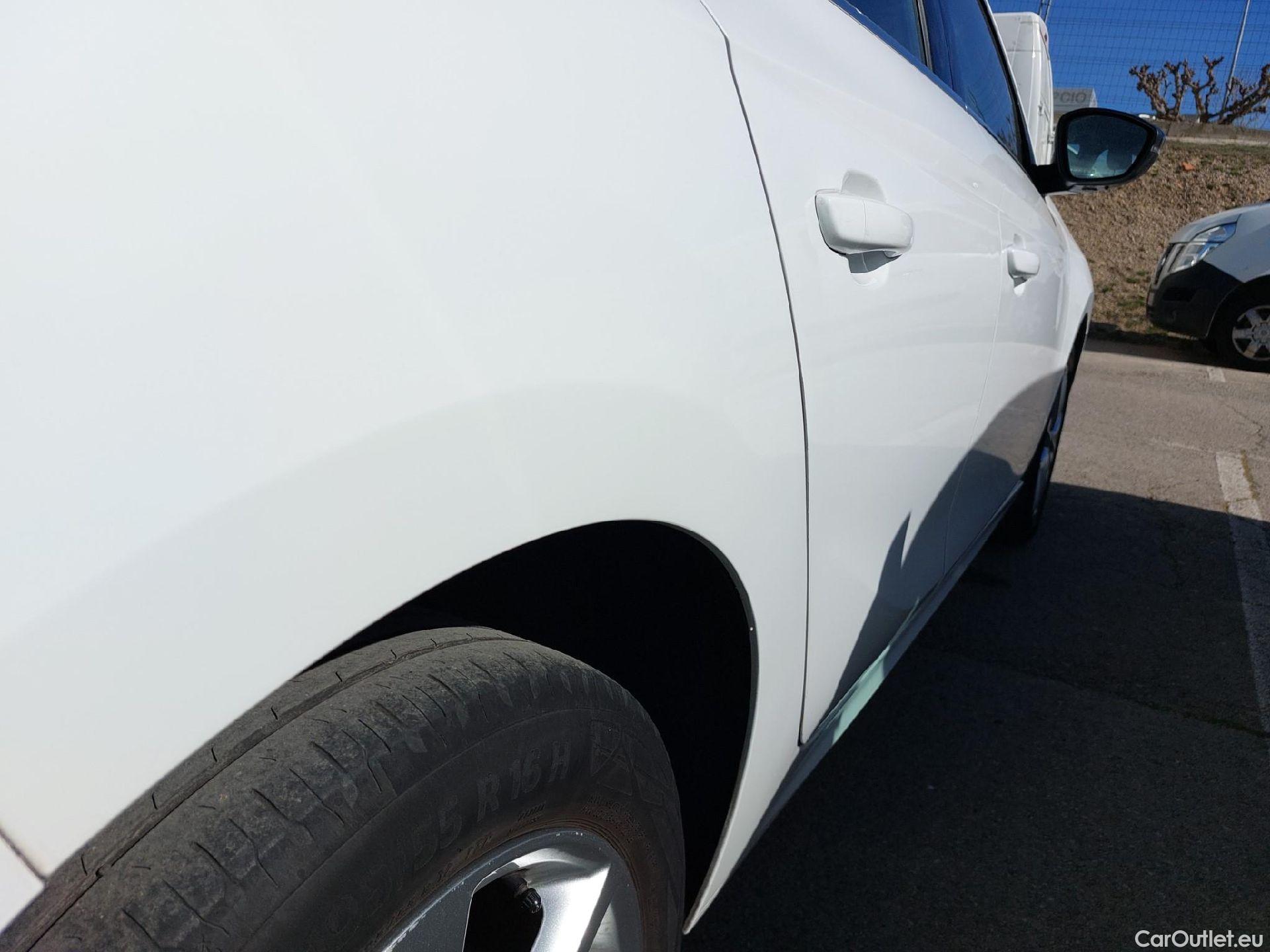  Opel  Corsa OPEL  1.2T XHL 74kW (100CV) Elegance #21