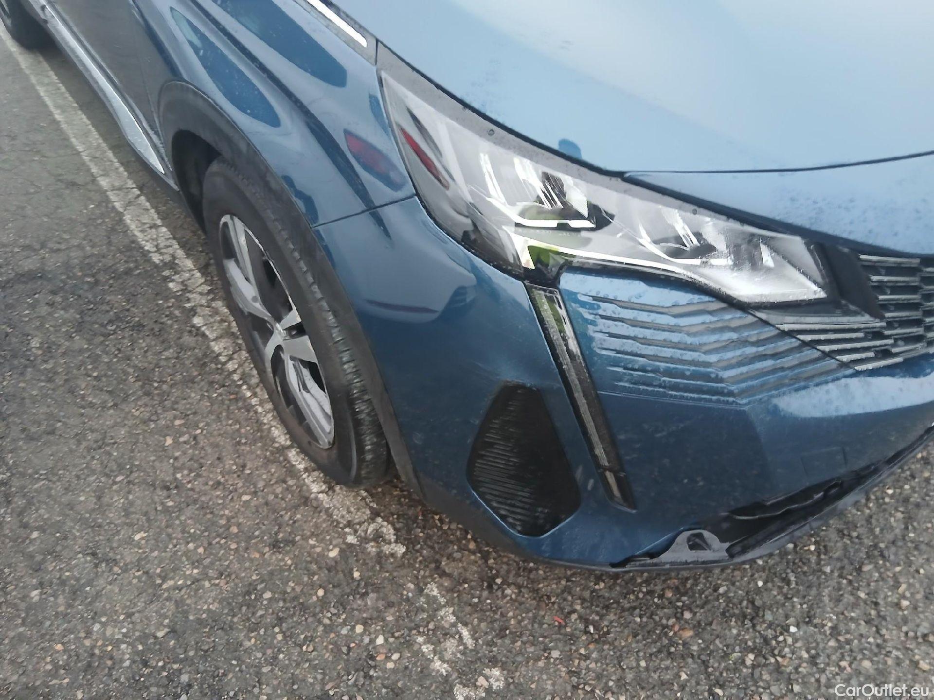  Peugeot  3008 PEUGEOT  / 2020 / 5P / todoterreno 1.5 BlueHDi 96kW (130CV) S&S Allure #2