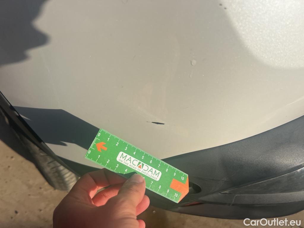  Peugeot  3008 PEUGEOT  / 2020 / 5P / todoterreno 1.5 BlueHDi 96kW S&S Allure Pack EAT8 #28