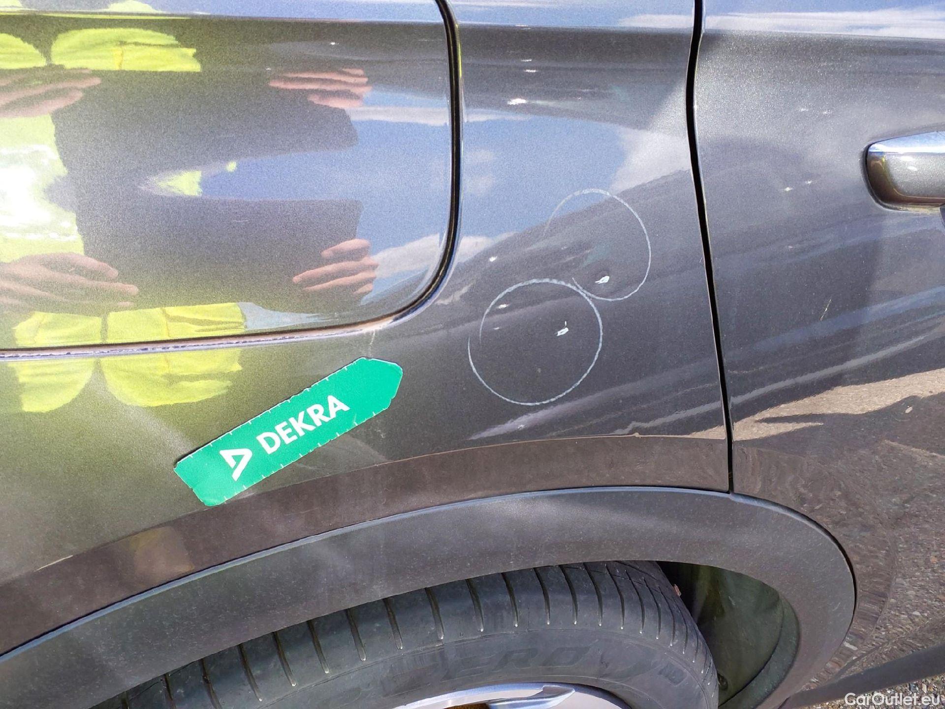  DS  DS7 DS DS 7 Crossback / 2017 / 5P / todoterreno BlueHDi DE 96kW (130CV) Auto. SO CHIC #13