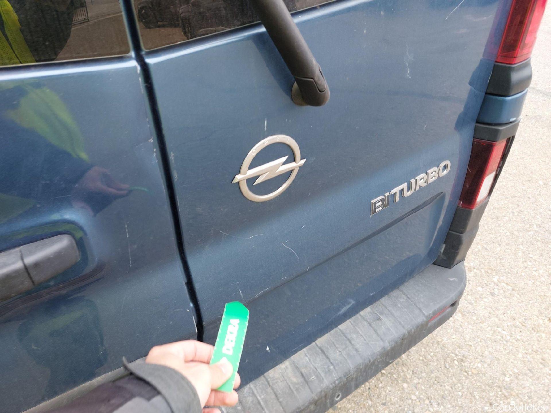  Opel  Vivaro OPEL  / 2014 / 4P / combi 1.6CDTI S/S 92kW (125CV) L2 2.9t Combi-9 **RL 20/04/26 VEHICULO SIN LLAVES** #16