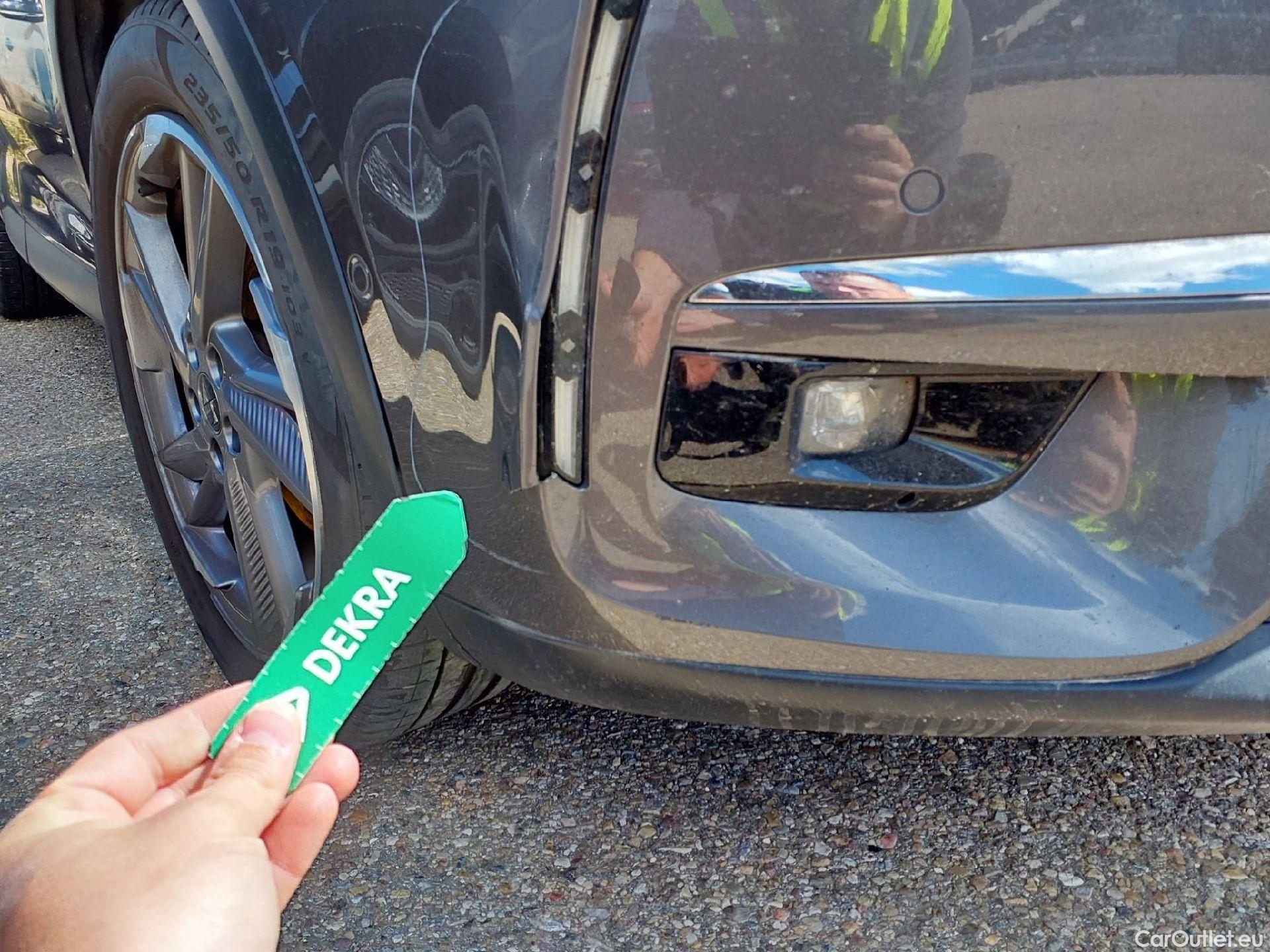  DS  DS7 DS DS 7 Crossback / 2017 / 5P / todoterreno BlueHDi DE 96kW (130CV) Auto. SO CHIC #1