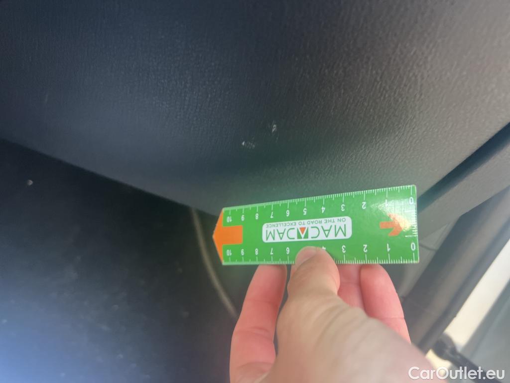  KIA  Sportage KIA  / 2022 / 5P / todoterreno 1.6 T-GDi HEV 171kW (230CV) Tech 4X2 #9